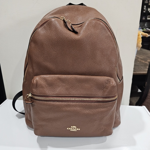 Large Coach backpack - Picture 6 of 12